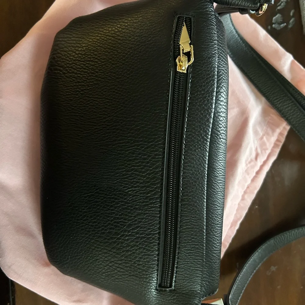 Poppy & Peonies Black Pebbled Leather Crossbody Belt Bag - Picture 8 of 14
